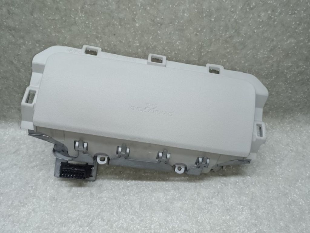 73900-33030-B0 | Подушка безпеки в коліна передн. лів. LEXUS ES350 06-12