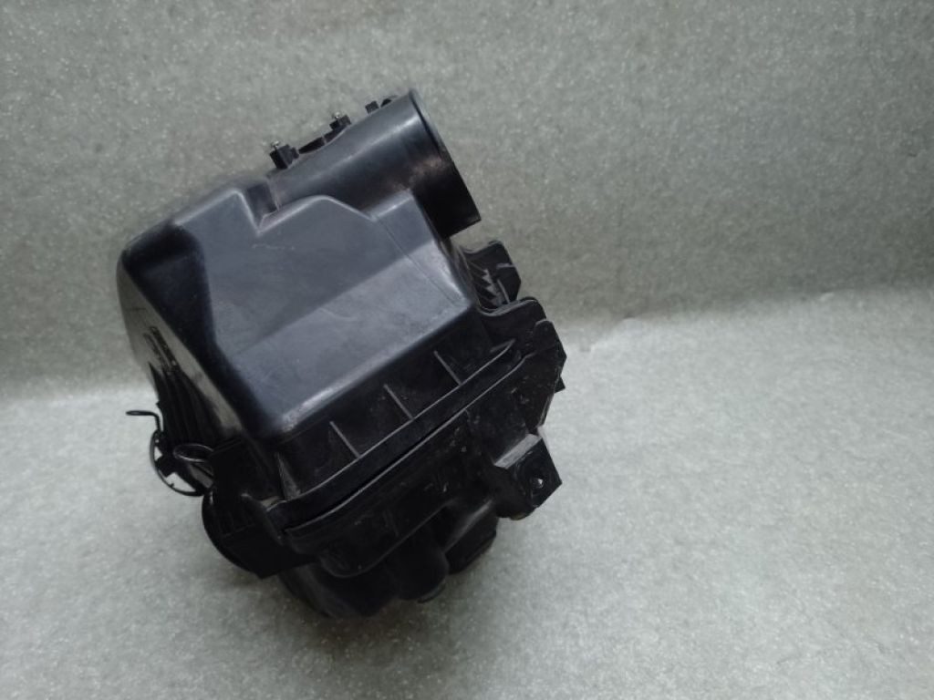 17700-31610 | Корпус повітряного фільтра LEXUS ES350 06-12 - Фото 3