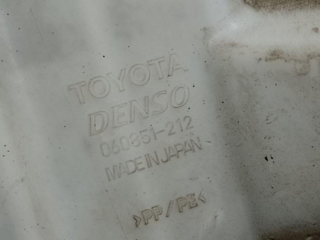 85315-33300 | Бачок омивача передн. LEXUS ES350 06-12 - Фото 6