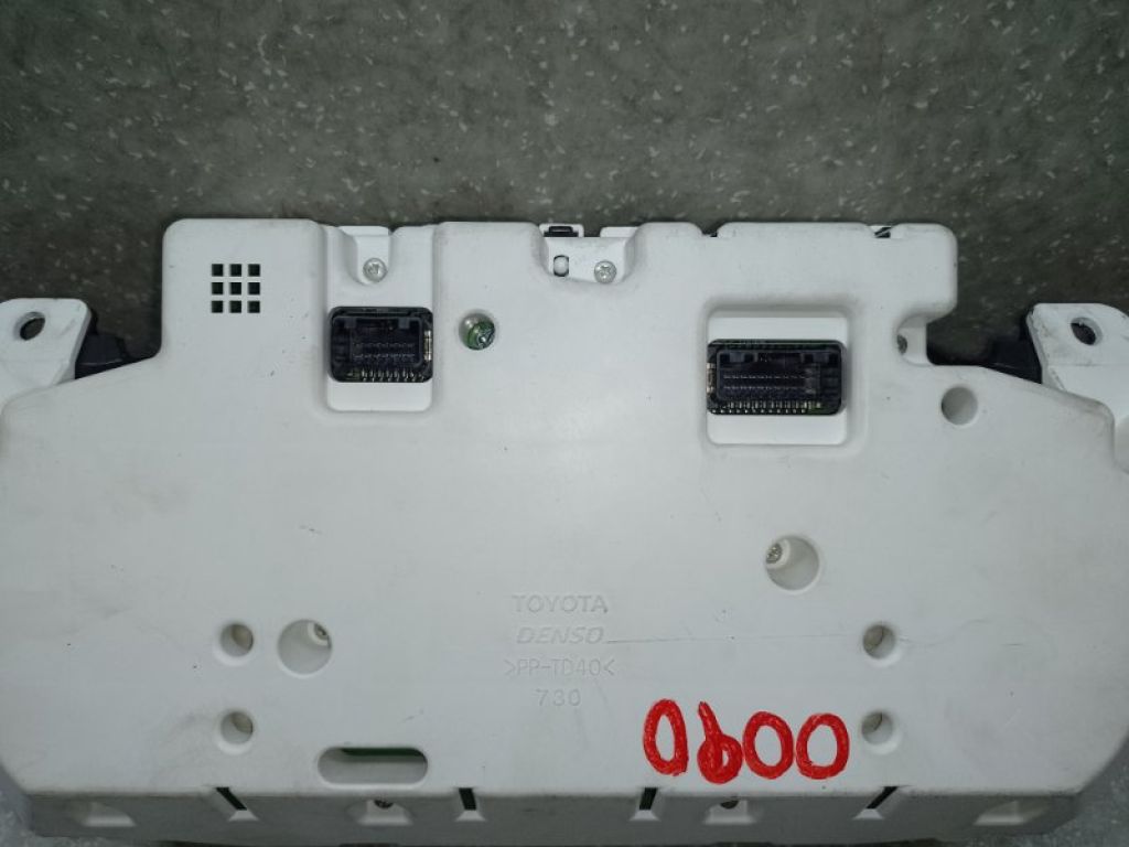 83800-33B70 | Панель приборов LEXUS ES350 06-12 - Фото 4