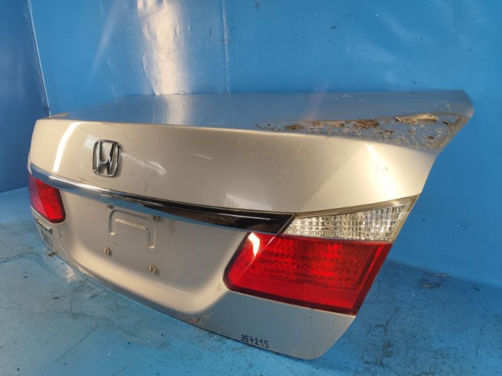68500-T2A-A90ZZ | Кришка багажника HONDA ACCORD CR 13-18 - Фото 5
