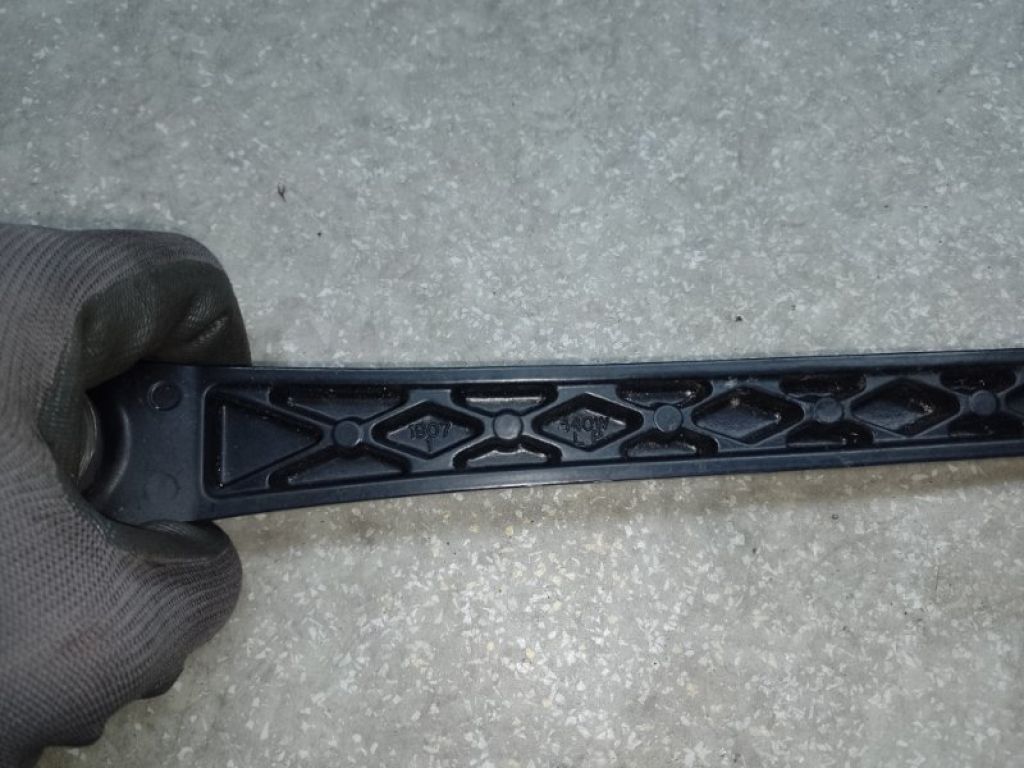 85211-33300 | Повідець склоочисника передній прав. LEXUS ES350 06-12 - Фото 3