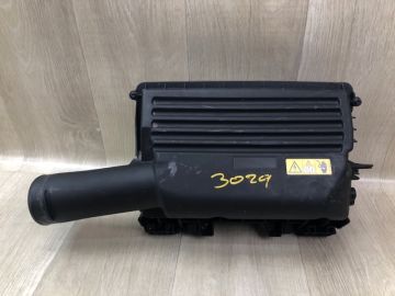 Корпус воздушного фильтра MERCEDES C-CLASS A205 16-21