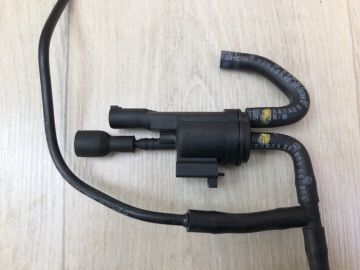 Клапан электромагнитный (вакуумный) MERCEDES C-CLASS A205 16-21