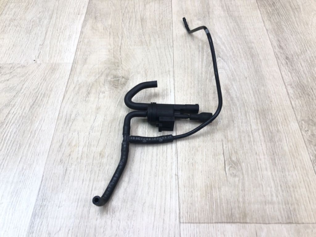 A 002 540 70 97 | Клапан електромагнітний (вакуумний) MERCEDES C-CLASS A205 16-21 - Фото 2