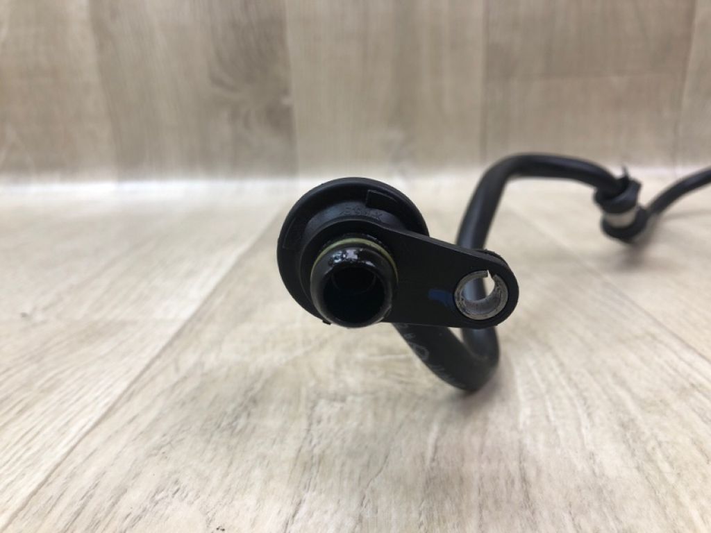 A 274 018 35 00 | Клапан вентиляции картерных газов MERCEDES C-CLASS A205 16-21 - Фото 3