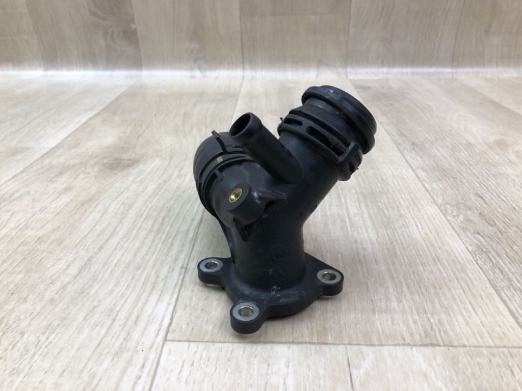 A 274 200 07 01 | Трійник системи охолодження MERCEDES C-CLASS A205 16-21 - Фото 2