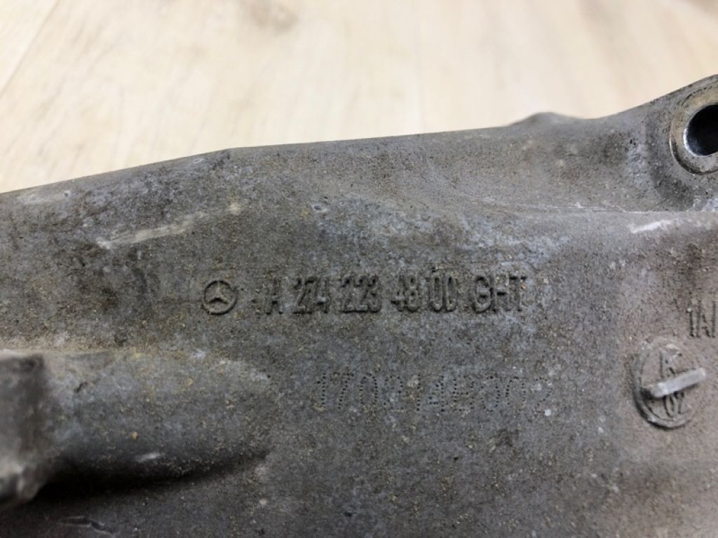 A 274 223 46 00 | Кронштейн опори двигуна лів. MERCEDES C-CLASS A205 16-21 - Фото 6