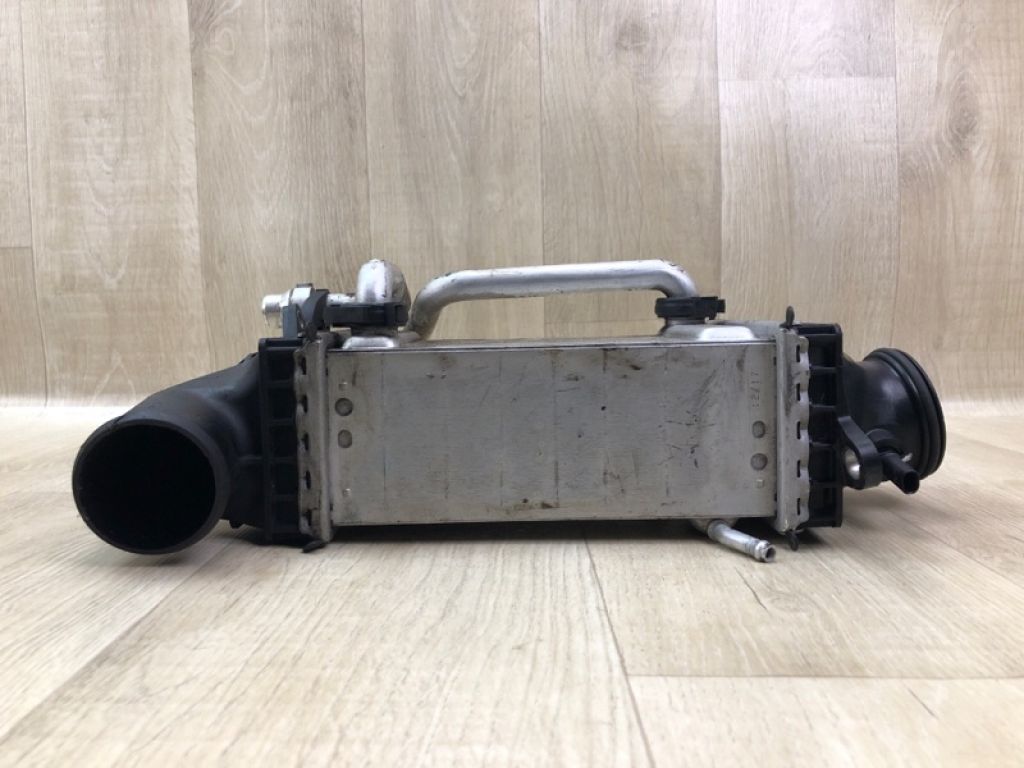 A 274 090 06 14 | Радиатор интеркулера MERCEDES C-CLASS A205 16-21 - Фото 3