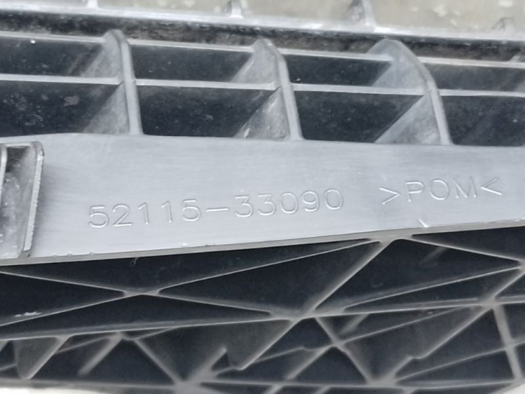 52115-33090 | Кронштейн переднього бампера (під фарою) прав. LEXUS ES350 06-12 - Фото 4