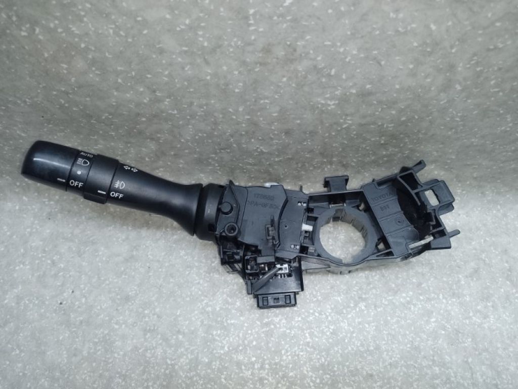 84140-48140 | Підрульовий перемикач лів. LEXUS ES350 06-12