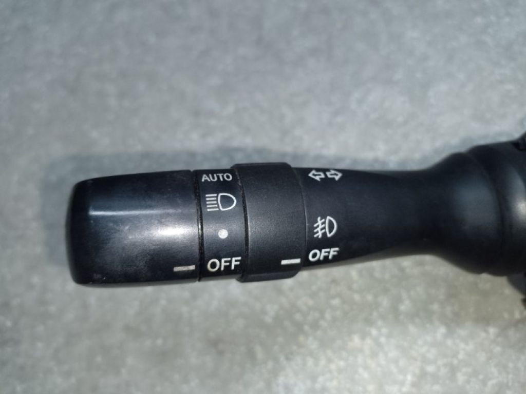 84140-48140 | Підрульовий перемикач лів. LEXUS ES350 06-12 - Фото 4