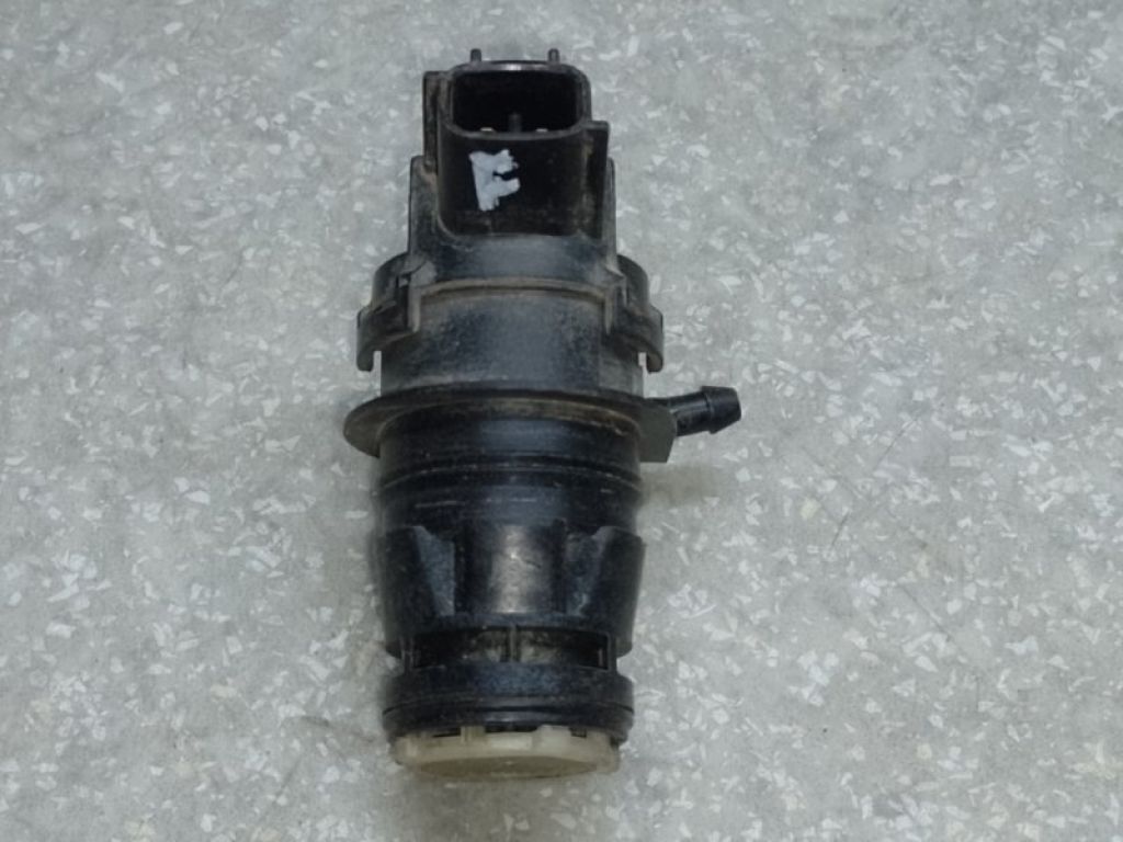 85330-60170 | Насос омивача скла передн. TOYOTA LAND CRUISER PRADO 120 02-09