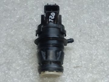 Насос омивача скла задн. TOYOTA LAND CRUISER PRADO 120 02-09