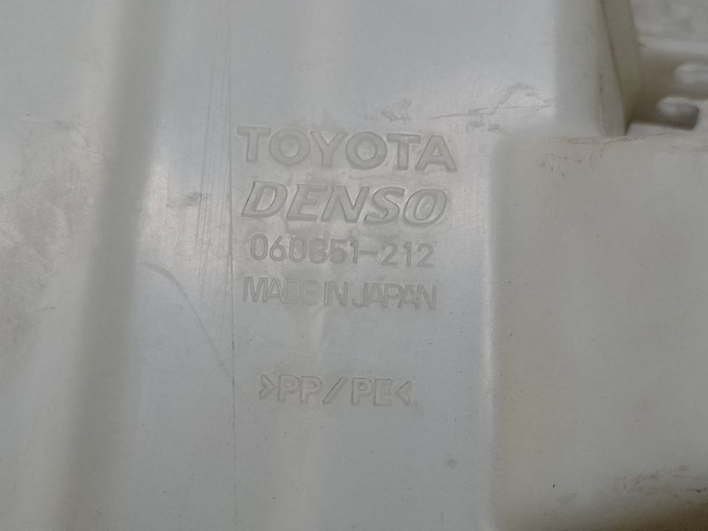 85355-33090 | Бачок омывателя TOYOTA CAMRY 40 06-11 - Фото 5