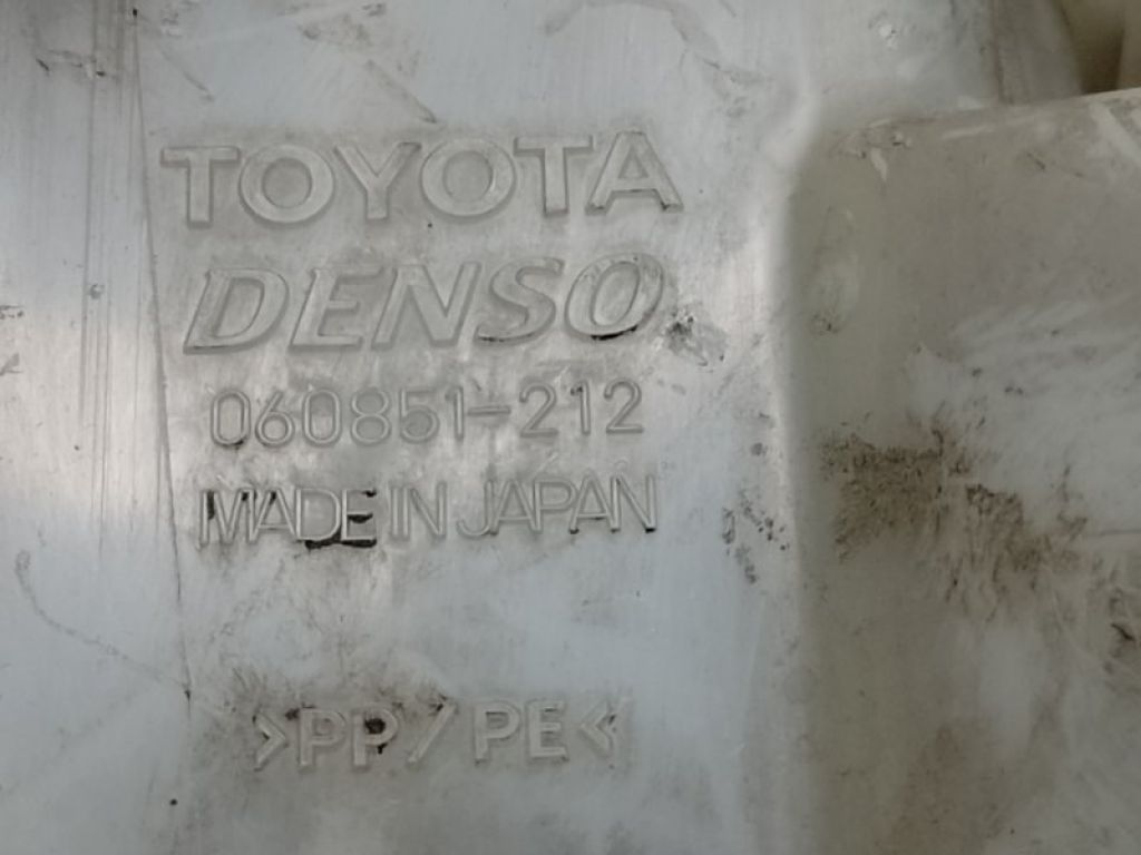 85355-33090 | Бачок омивача TOYOTA CAMRY 40 06-11 - Фото 5