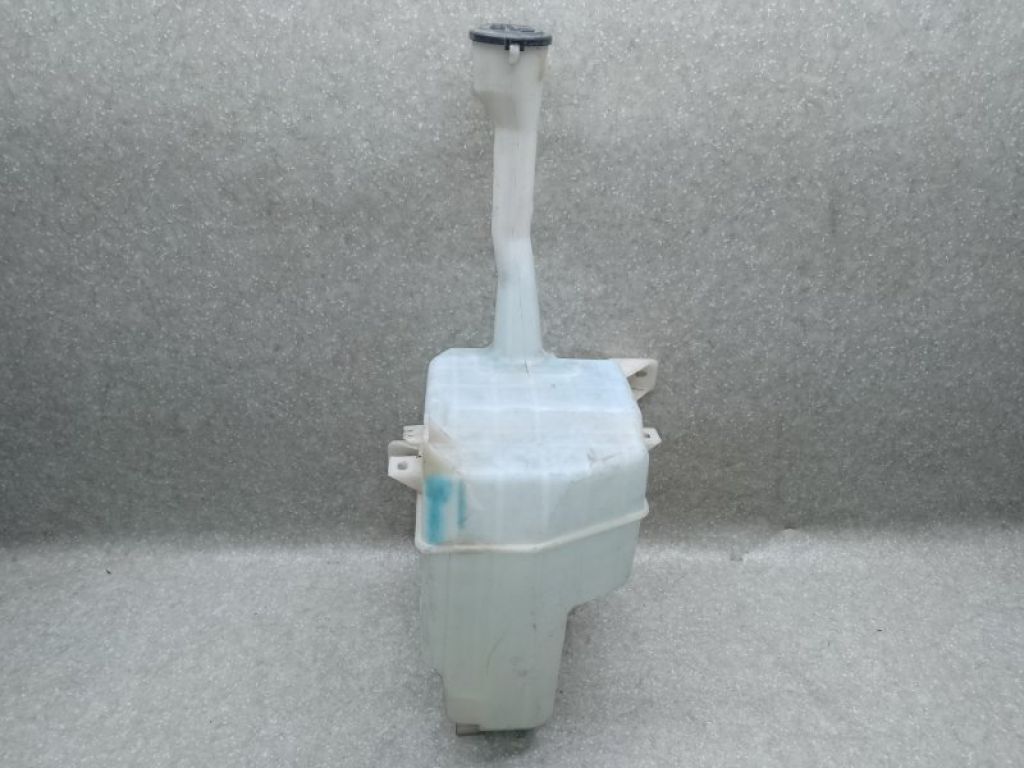 85315-33320 | Бачок омывателя TOYOTA CAMRY 40 06-11