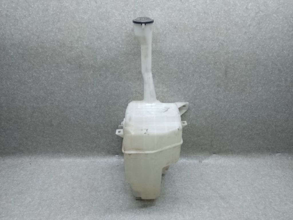 85315-33320 | Бачок омывателя TOYOTA CAMRY 40 06-11