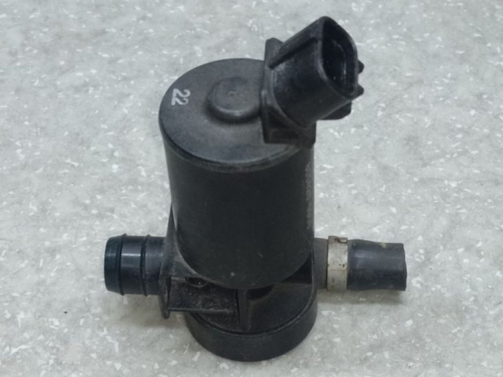 85280-30040 | Насос омивача фар TOYOTA CAMRY 40 06-11