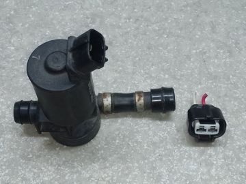 Насос омывателя фар TOYOTA CAMRY 40 06-11