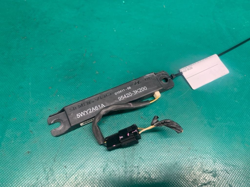 95420-3K200 | Антена HYUNDAI SONATA YF 10-14