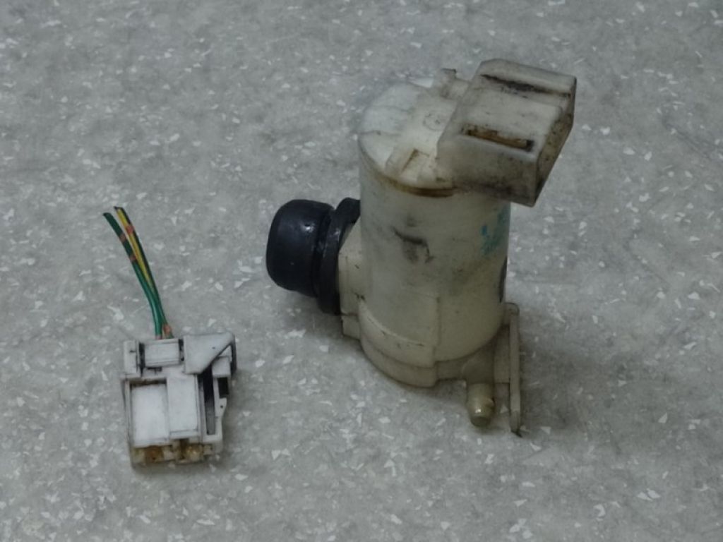 28920-50Y00 | Насос омывателя стекла передн. NISSAN X-TRAIL T30 01-07