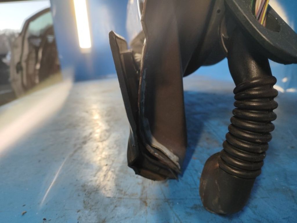 CJ5Z-7820124-A | Двері передн. прав. FORD ESCAPE 12-19 - Фото 5