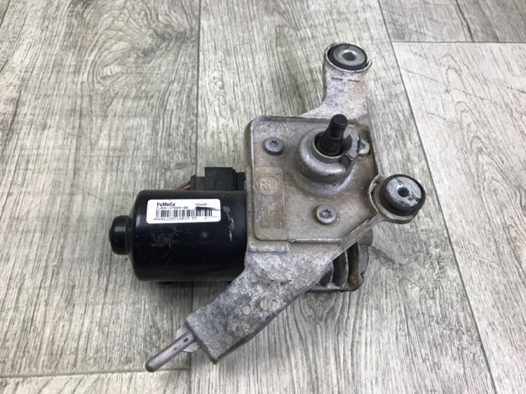 CJ5Z-17508-E | Моторчик стеклоочистителя прав. FORD ESCAPE 12-19