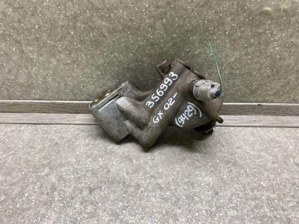 15609-50130 | Кронштейн масляного фільтра LEXUS GX470 02-09