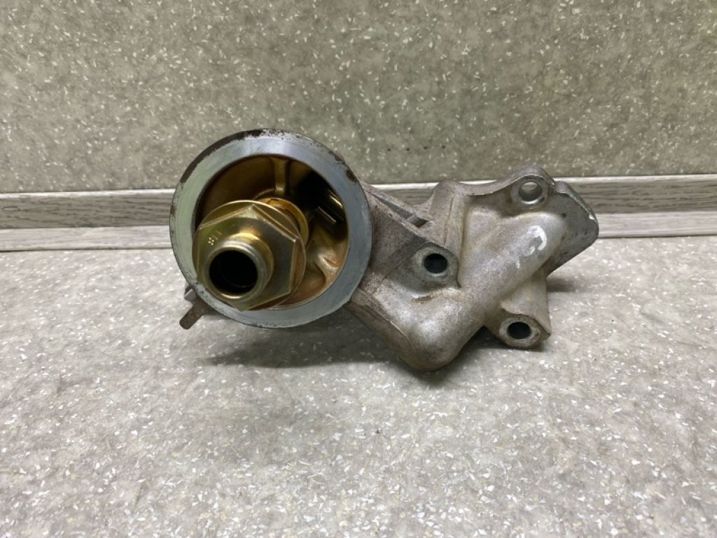 15609-50130 | Кронштейн масляного фільтра LEXUS GX470 02-09 - Фото 4