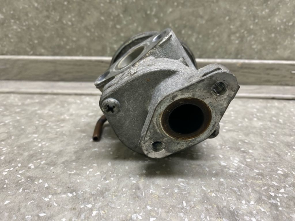 25720-50010 | Клапан повітря прав. LEXUS GX470 02-09 - Фото 3