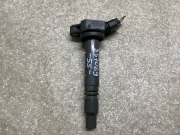 Котушка запалювання TOYOTA CAMRY 55 14-17