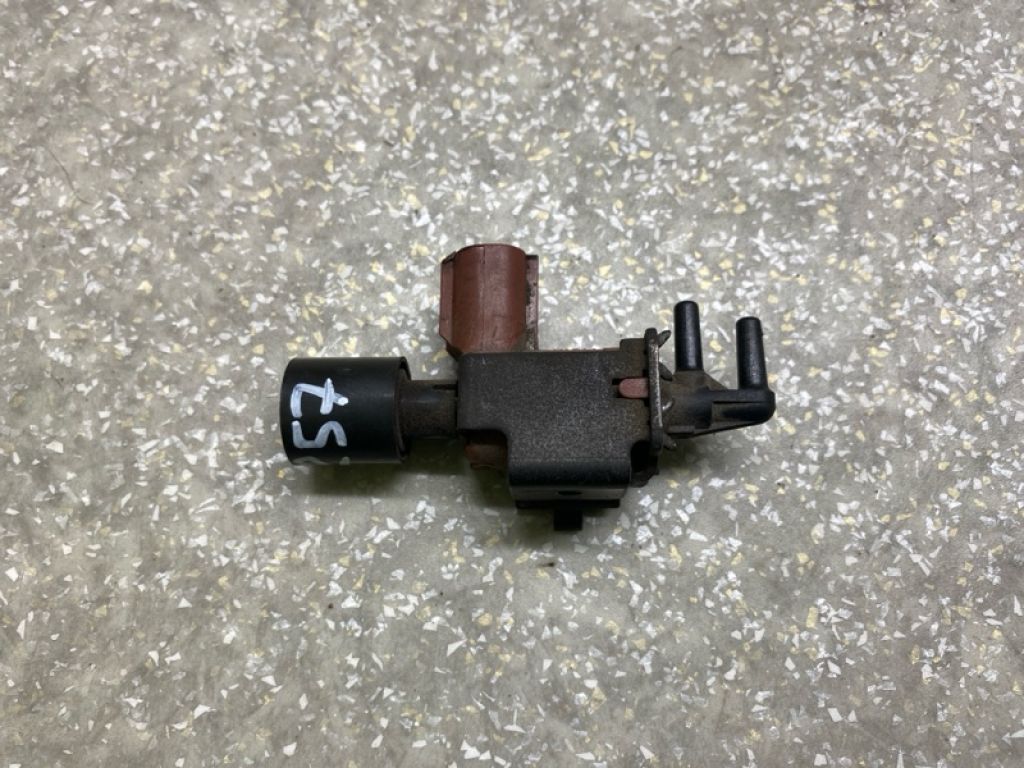 25860-62010 | Клапан електромагнітний (вакуумний) LEXUS ES300 ES330 01-06 - Фото 2