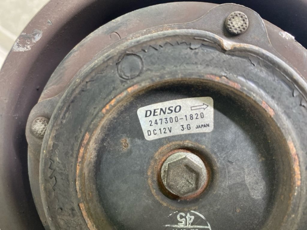 88320-33160 | Компресор кондиціонера LEXUS ES300 ES330 01-06 - Фото 6