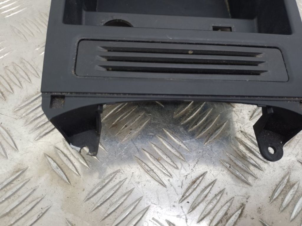 1J0 919 309 | Прикуриватель VOLKSWAGEN JETTA USA 10-17 - Фото 4