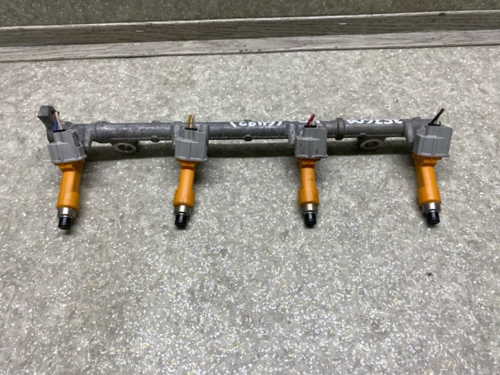 23209-0H050 | Форсунка паливна TOYOTA CAMRY 40 06-11