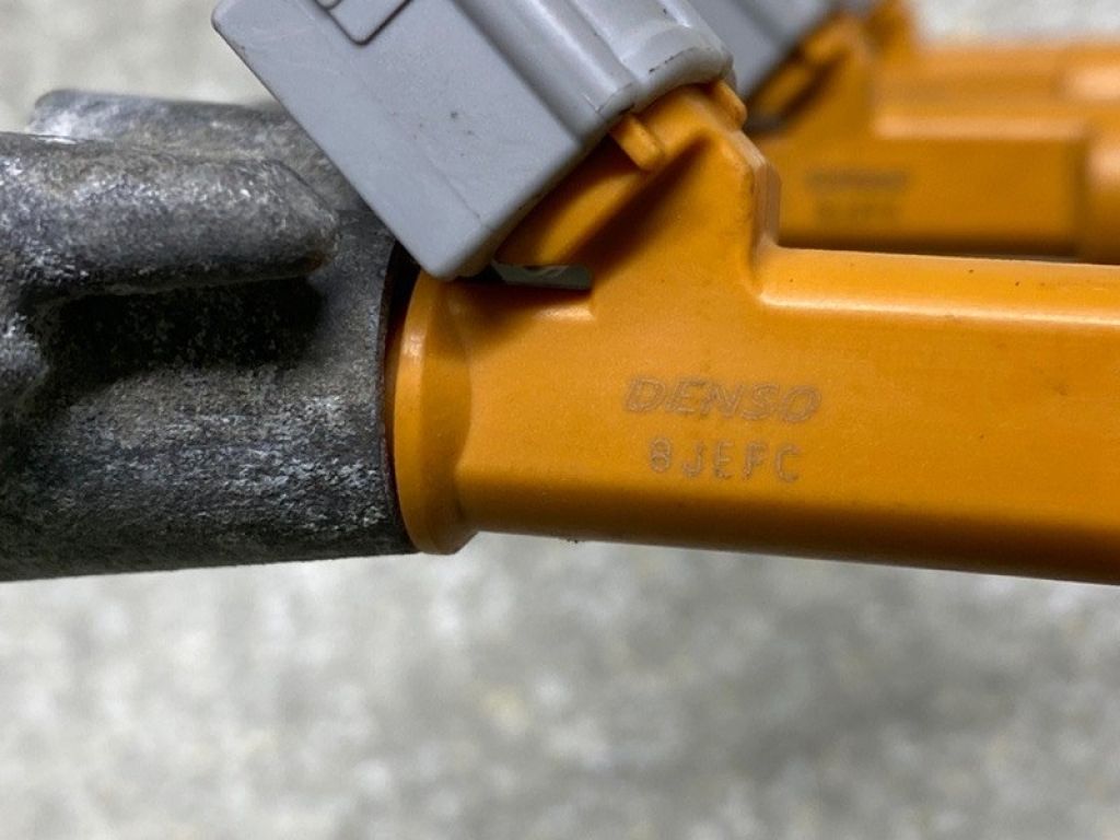 23209-0H050 | Форсунка паливна TOYOTA CAMRY 40 06-11 - Фото 4