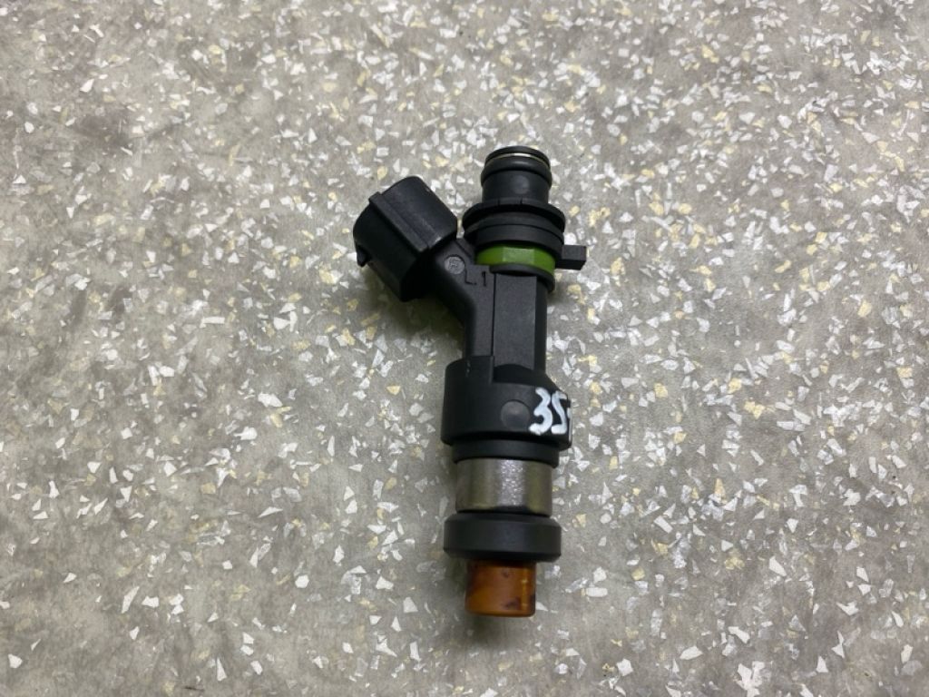 15710-66J00 | Форсунка паливна SUZUKI GRAND VITARA 05-15 - Фото 2