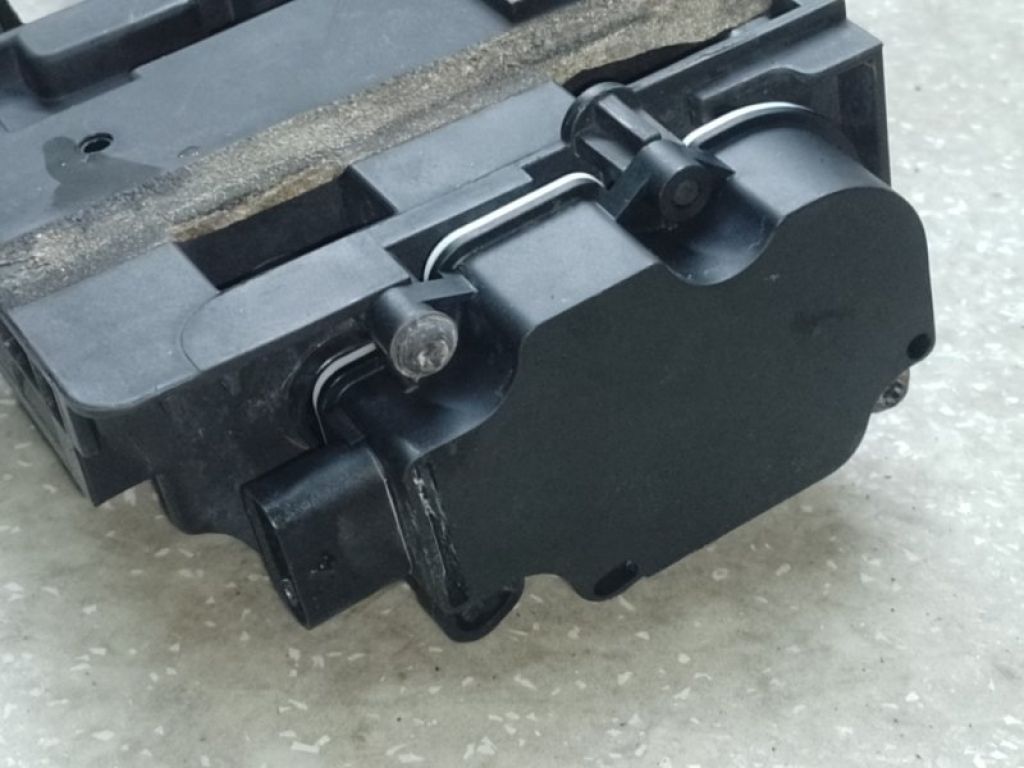 52811AL00A | Жалюзи радиатора SUBARU LEGACY BN 14-18 - Фото 3