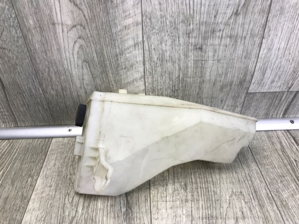 21710CL80A | Бачок розширювальний INFINITI FX S50 03-08 - Фото 2