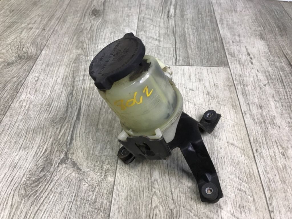 4436004010 | Бачок гідропідсилювача керма TOYOTA TACOMA 05-15 - Фото 2