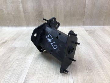 Кронштейн підсилювача заднього бампера лів. NISSAN X-TRAIL/ROGUE T33 20-