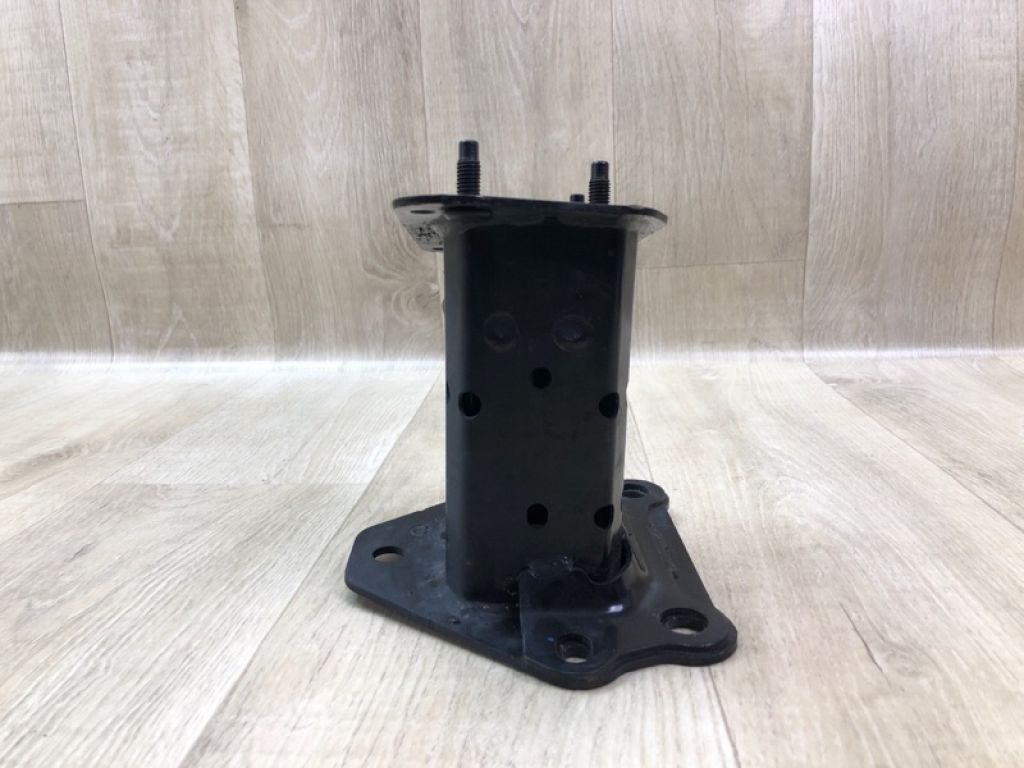 852116RA0A | Кронштейн підсилювача заднього бампера лів. NISSAN X-TRAIL/ROGUE T33 20- - Фото 2