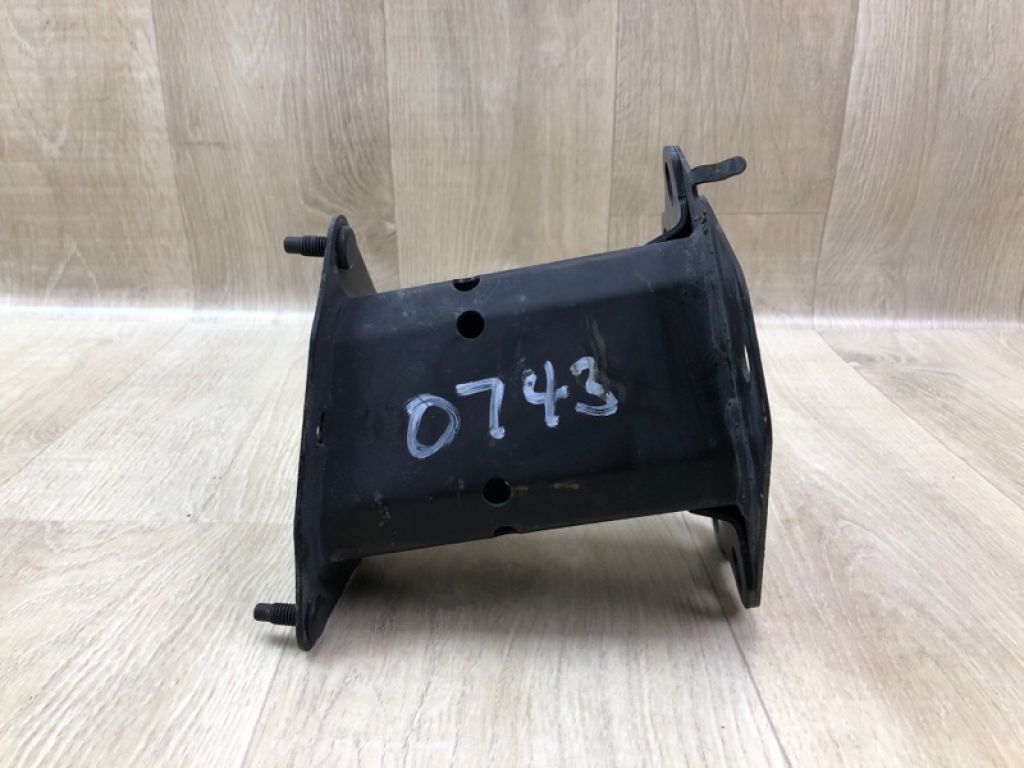 852106RA0A | Кронштейн підсилювача заднього бампера прав. NISSAN X-TRAIL/ROGUE T33 20- - Фото 2