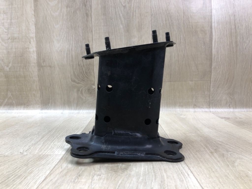 852106RA0A | Кронштейн підсилювача заднього бампера прав. NISSAN X-TRAIL/ROGUE T33 20- - Фото 4