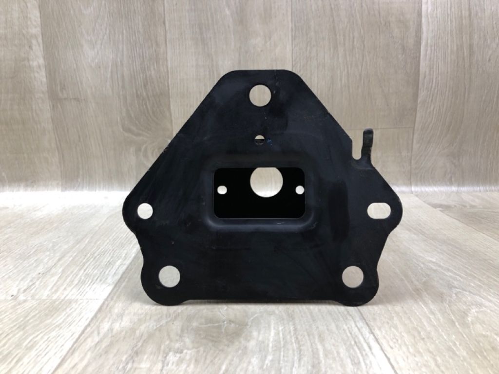 852106RA0A | Кронштейн підсилювача заднього бампера прав. NISSAN X-TRAIL/ROGUE T33 20- - Фото 5