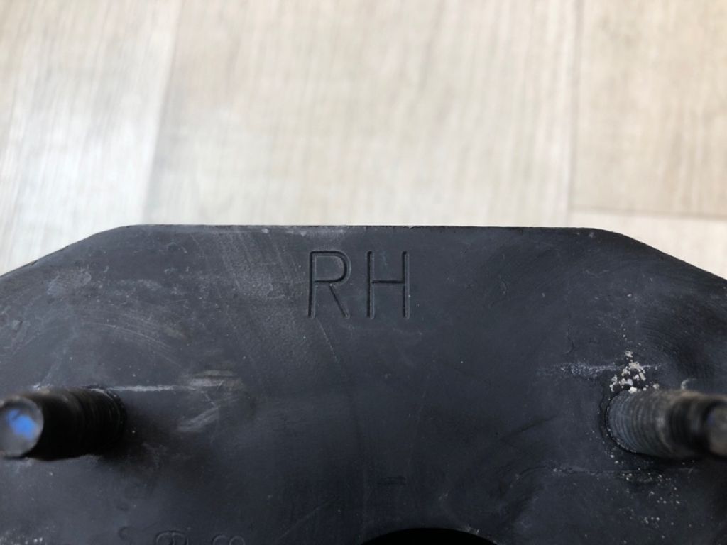 852106RA0A | Кронштейн підсилювача заднього бампера прав. NISSAN X-TRAIL/ROGUE T33 20- - Фото 6