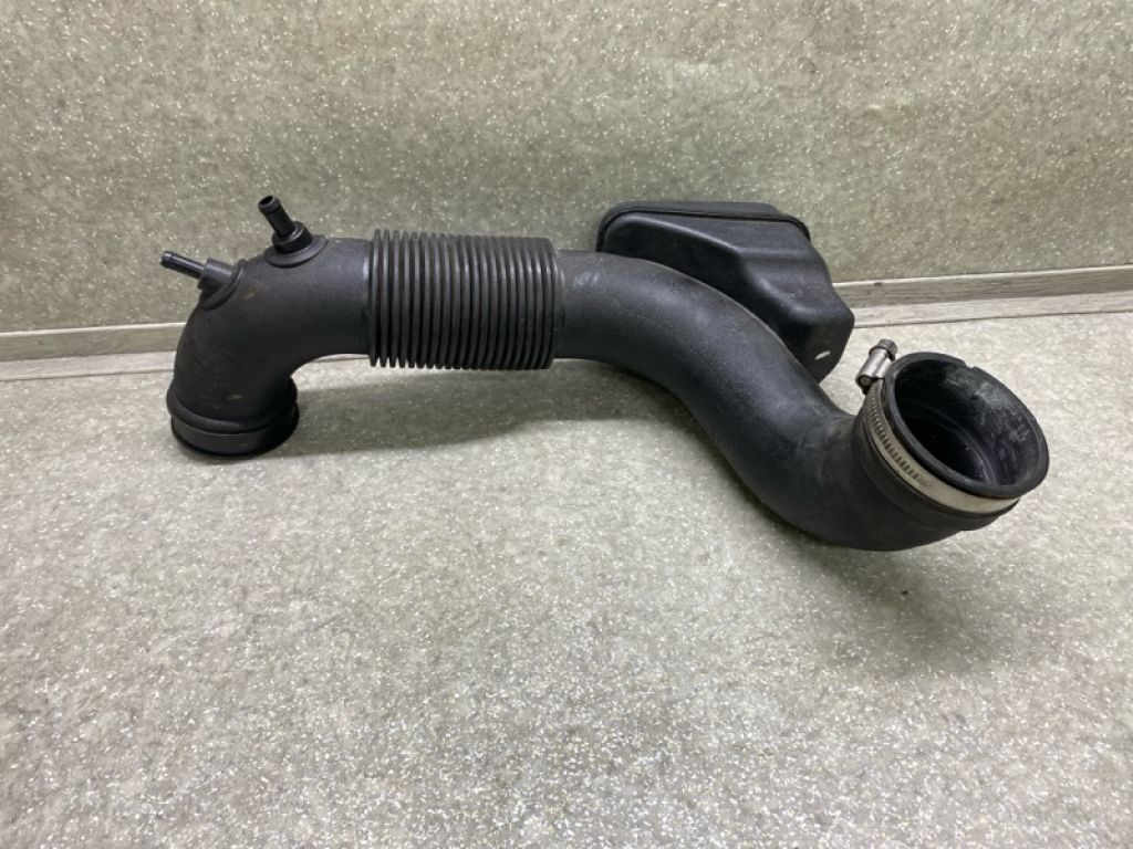 28130-C5100 | патрубок повітряного фільтра KIA SORENTO UM 14- - Фото 2