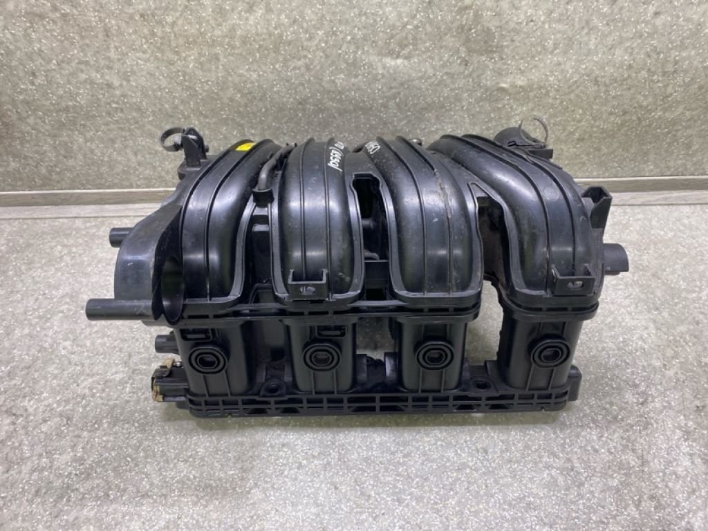 28310-2GGA0 | Колектор впускний KIA SORENTO UM 14-