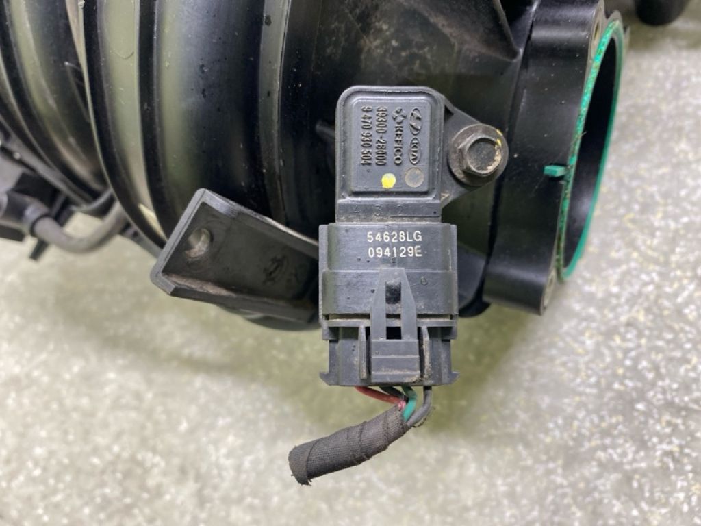 28310-2GGA0 | Колектор впускний KIA SORENTO UM 14- - Фото 9